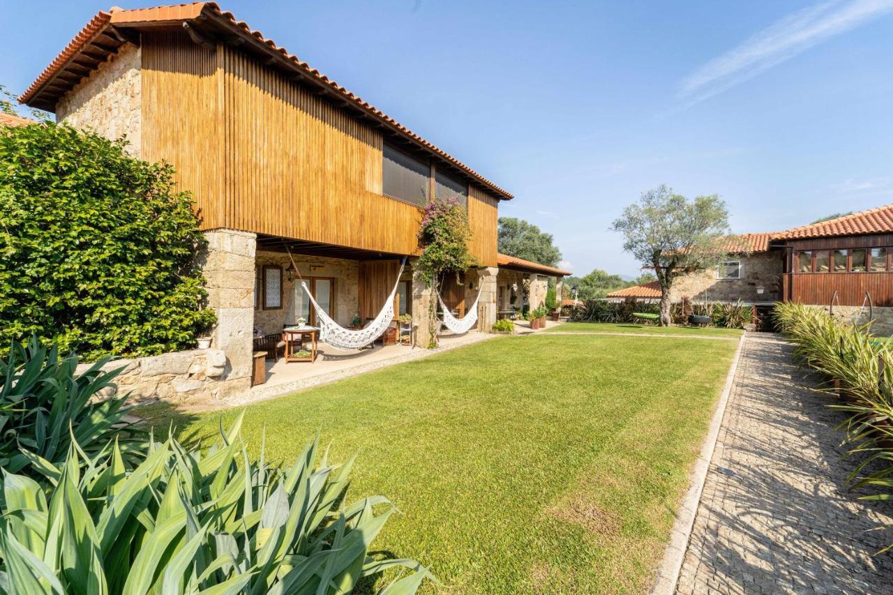 Casas Casal Do Carvalhal - Agroturismo Amares Exterior photo