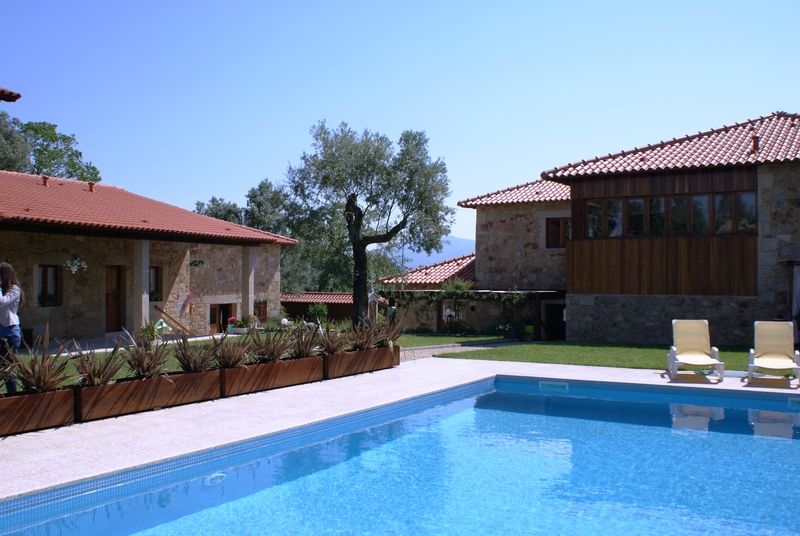 Casas Casal Do Carvalhal - Agroturismo Amares Exterior photo