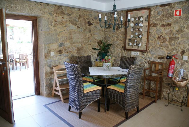 Casas Casal Do Carvalhal - Agroturismo Amares Exterior photo